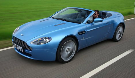 Фото Aston Martin Vantage V8 родстер, модель 2008 г
