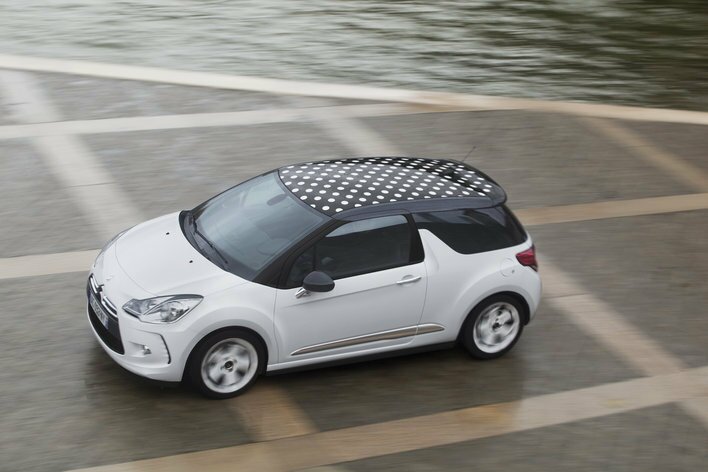 Фото Citroen DS3 3-дверный хэтчбек, модельный ряд 2010 г