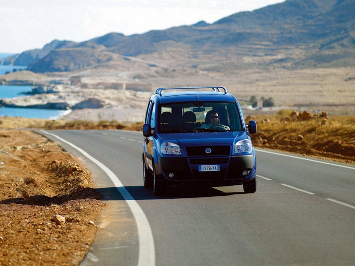 Фото FIAT Doblo Panorama минивэн, модельный ряд 2005 г