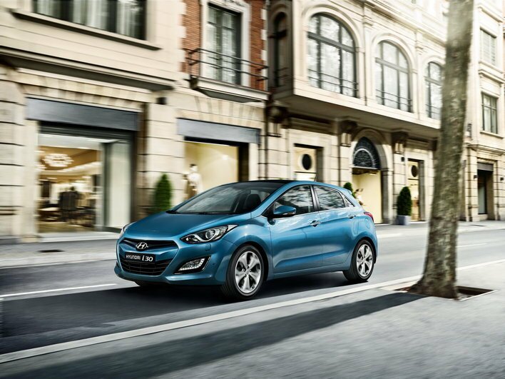 Фото Hyundai i30 5-дверный хэтчбек, модельный ряд 2012 г