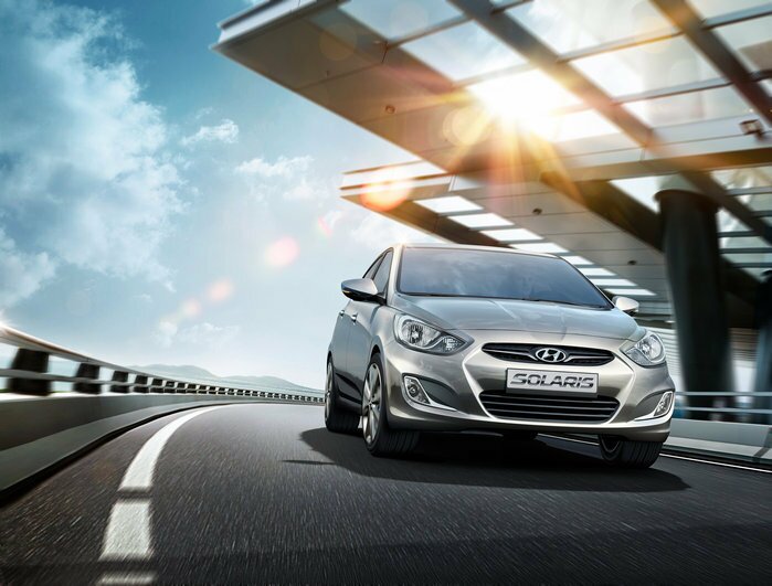 Фото Hyundai Solaris седан, модельный ряд 2010 г