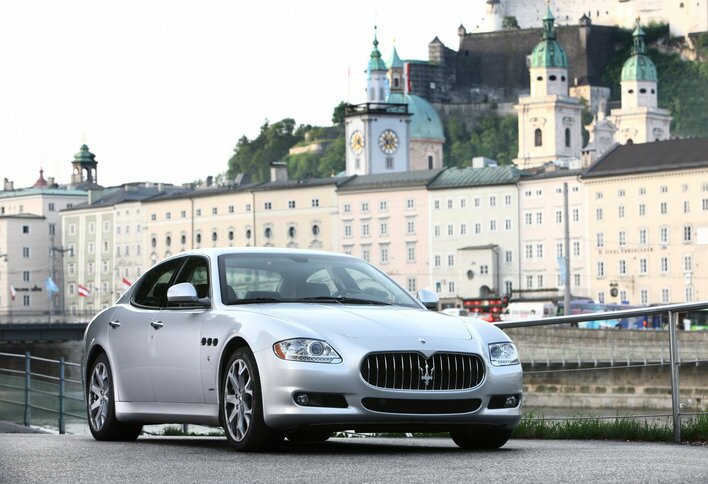 Фото Maserati Quattroporte седан, модельный ряд 2008 г