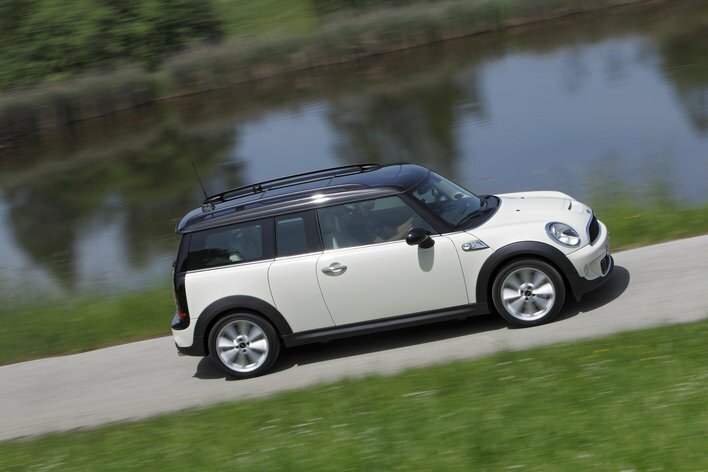 Фото MINI Cooper S Clubman универсал, модельный ряд 2010 г