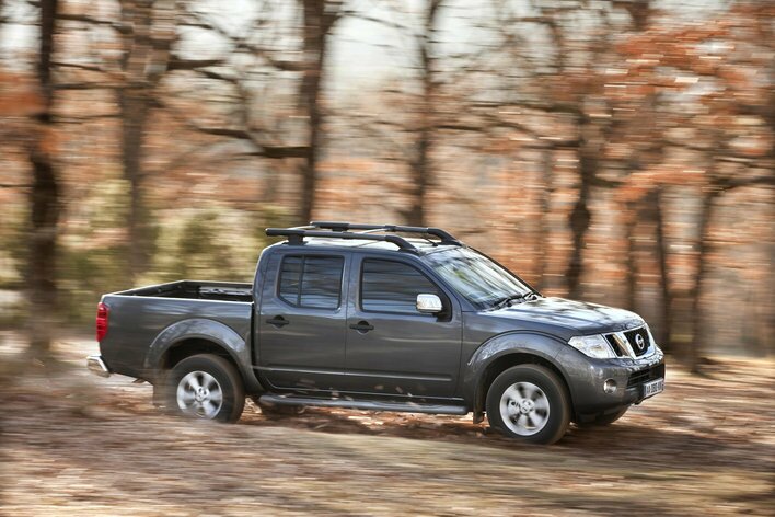 Фото Nissan Navara пикап, модельный ряд 2010 г