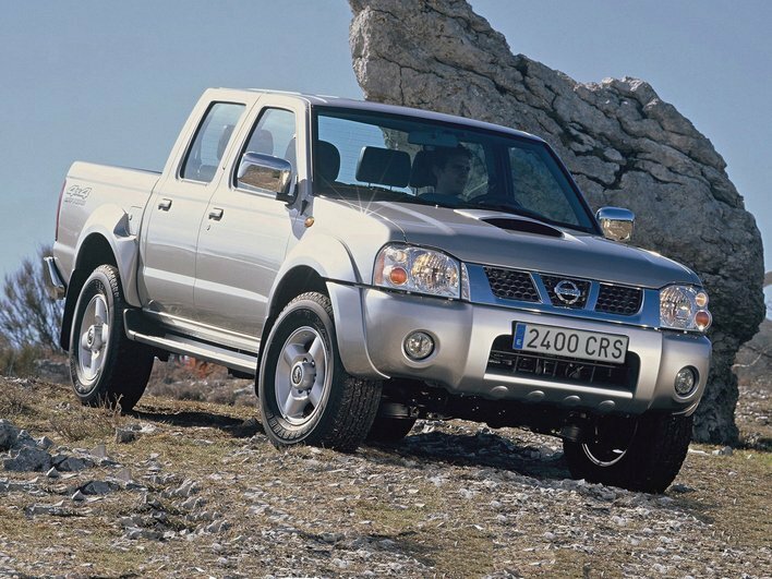 Фото Nissan NP300 пикап, модельный ряд 2008 г