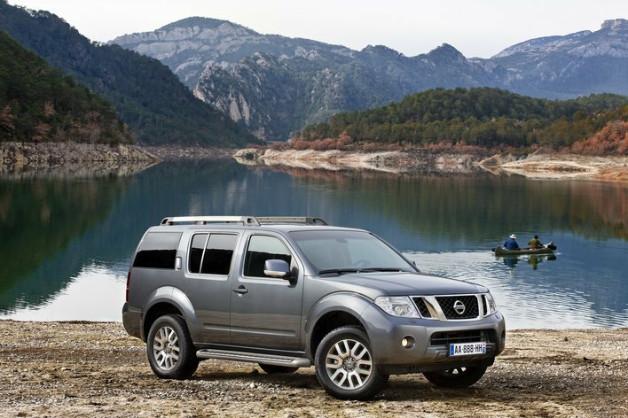 Фото Nissan Pathfinder 5-дверный внедорожник, модельный ряд 2010 г