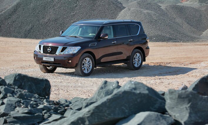 Фото Nissan Patrol 5-дверный внедорожник, модельный ряд 2010 г