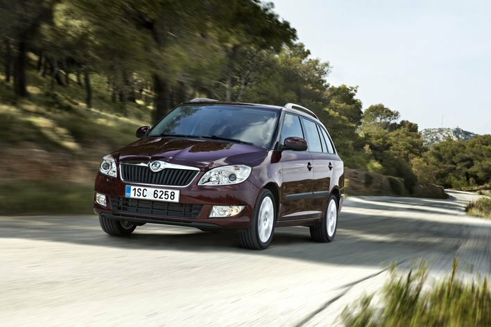 Фото Skoda Fabia Combi универсал, модельный ряд 2010 г