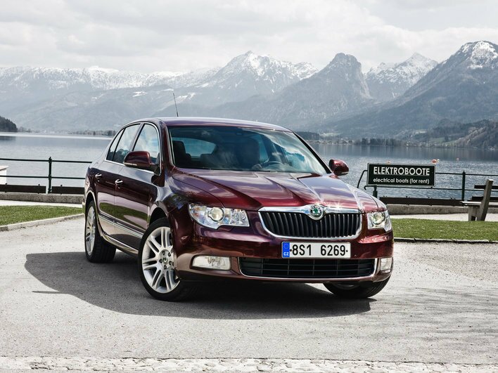 Фото Skoda Superb 5-дверный хэтчбек, модельный ряд 2008 г