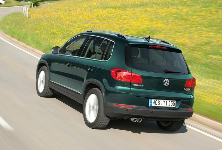 Фото Volkswagen Tiguan 5-дверный кроссовер, модельный ряд 2011 г