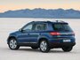 Volkswagen Tiguan 2011 5-дверный кроссовер