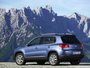 Volkswagen Tiguan 2011 5-дверный кроссовер