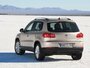 Volkswagen Tiguan 2011 5-дверный кроссовер