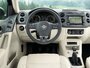 Volkswagen Tiguan 2011 5-дверный кроссовер