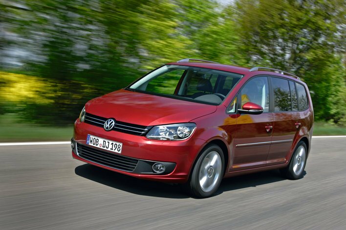 Фото Volkswagen Touran минивэн, модельный ряд 2010 г