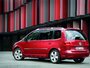 Volkswagen Touran 2010 минивэн